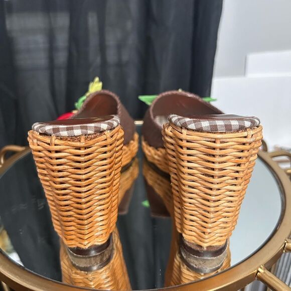 Salí Vintage Wicker Peppers Wedges - Picture 4 of 5